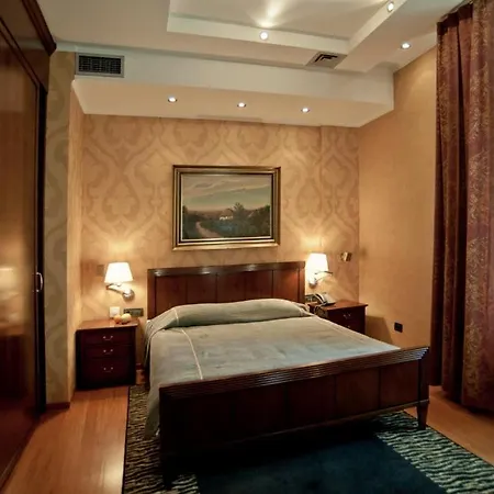 Aleksandar Hotel 4*